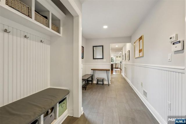 46 Van Blarcom Lane, Wyckoff, NJ 07481