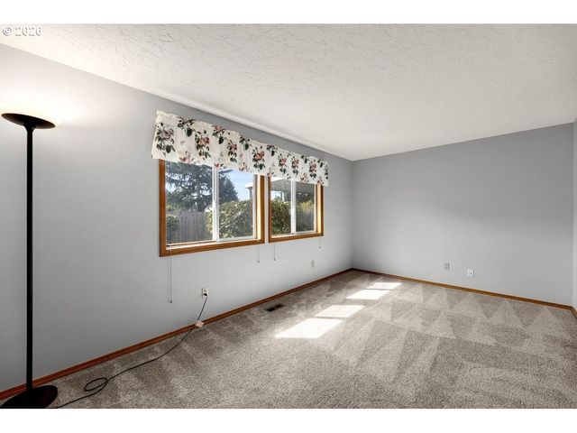 103 Nw 95TH Cir, Vancouver, WA 98665