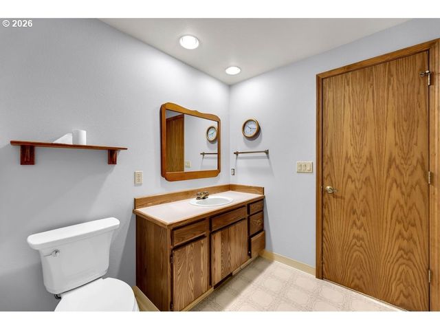 103 Nw 95TH Cir, Vancouver, WA 98665