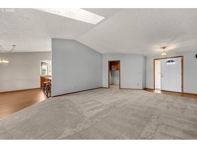103 Nw 95TH Cir, Vancouver, WA 98665