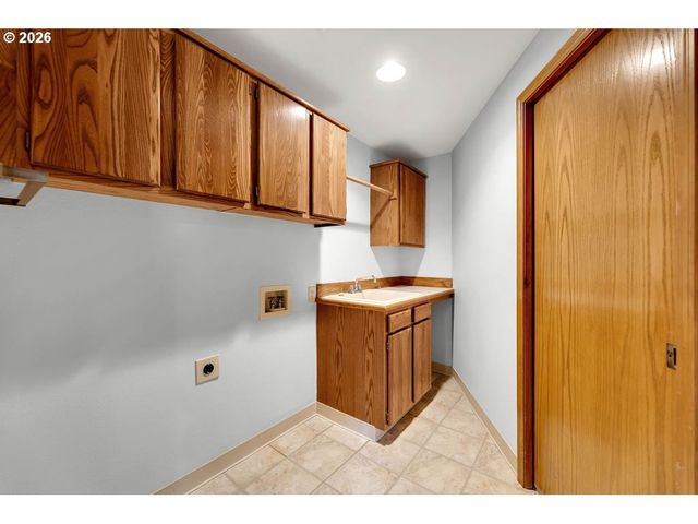 103 Nw 95TH Cir, Vancouver, WA 98665