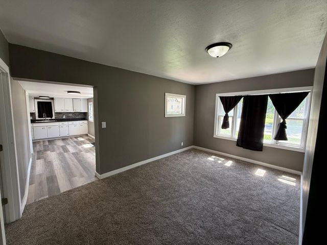 1514 Trott Avenue SW, Willmar, MN 56201