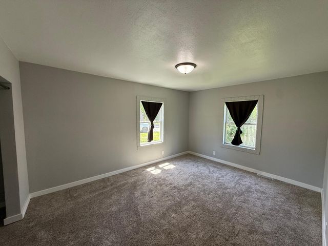 1514 Trott Avenue SW, Willmar, MN 56201