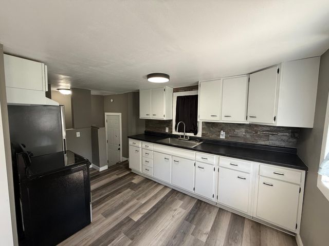 1514 Trott Avenue SW, Willmar, MN 56201