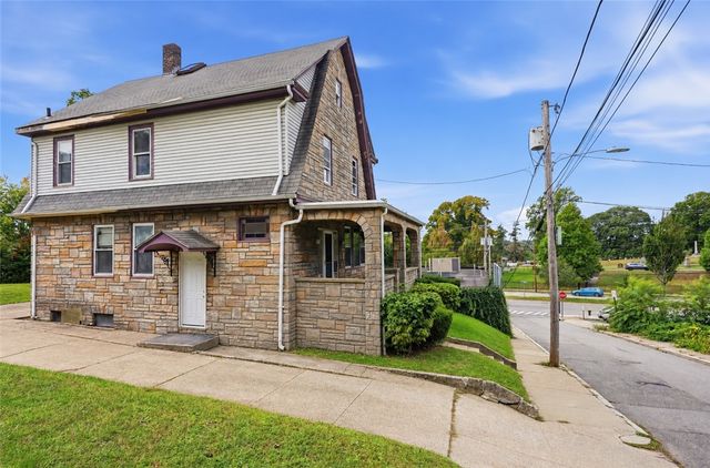 11 Grand View Street, Providence, RI 02906
