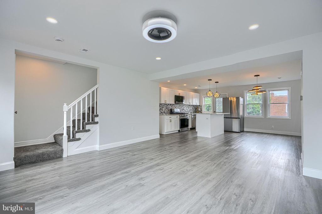 1007 WILDWOOD PKWY, Baltimore, MD 21229