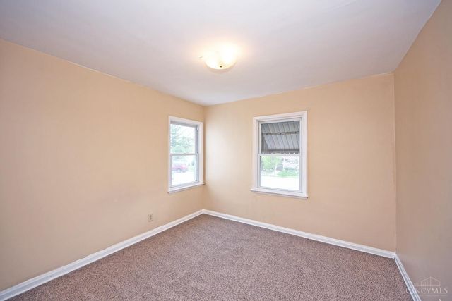 51 Gambier Circle, Greenhills, OH 45218