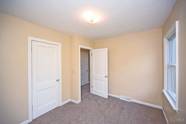 51 Gambier Circle, Greenhills, OH 45218