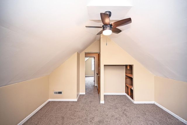 51 Gambier Circle, Greenhills, OH 45218