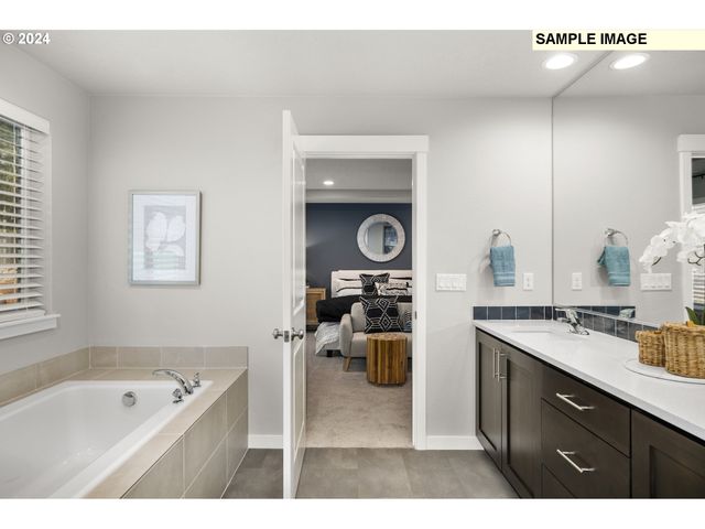 200 N 89th Loop 255, Ridgefield, WA 98642