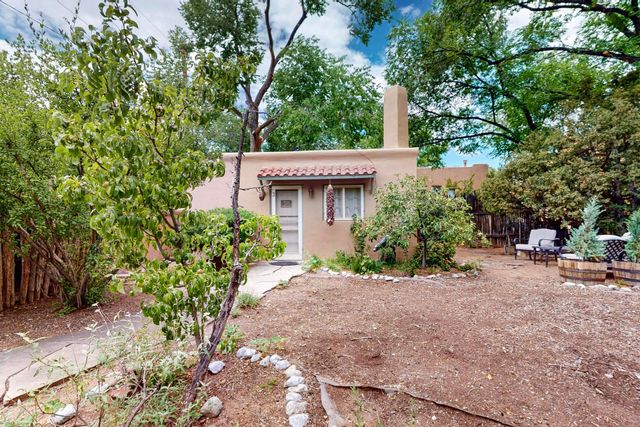 728 Don Gaspar Avenue 1A & 1B, Santa Fe, NM 87505