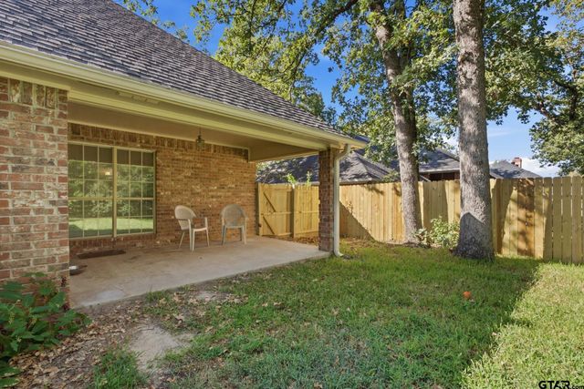 3309 Storey Lake Dr., Tyler, TX 75707