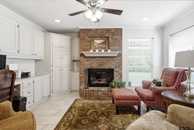 3309 Storey Lake Dr., Tyler, TX 75707