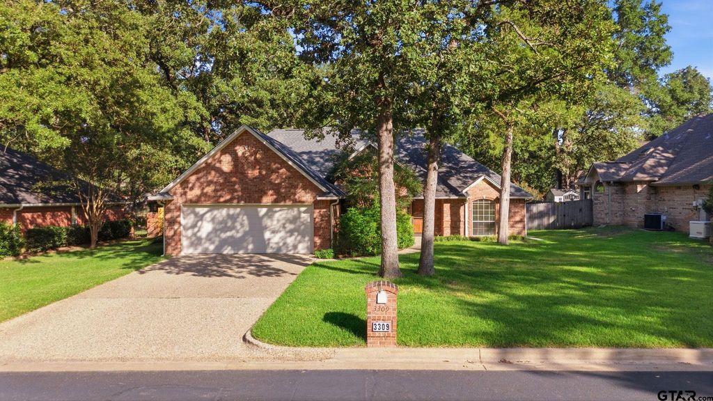 3309 Storey Lake Dr., Tyler, TX 75707