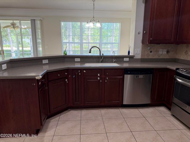 6487 WHITE FLOWER Court, Jacksonville, FL 32258