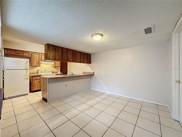 4616 LIGHTHOUSE CIRCLE 101, Orlando, FL 32808