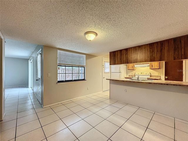 4616 LIGHTHOUSE CIRCLE 101, Orlando, FL 32808