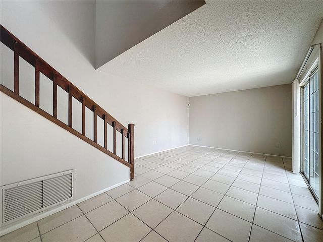 4616 LIGHTHOUSE CIRCLE 101, Orlando, FL 32808