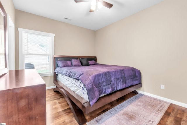 305 W Broad Street, Iva, SC 29655