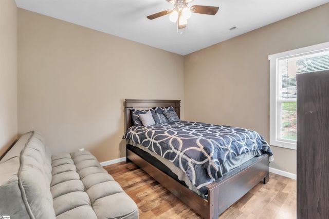 305 W Broad Street, Iva, SC 29655
