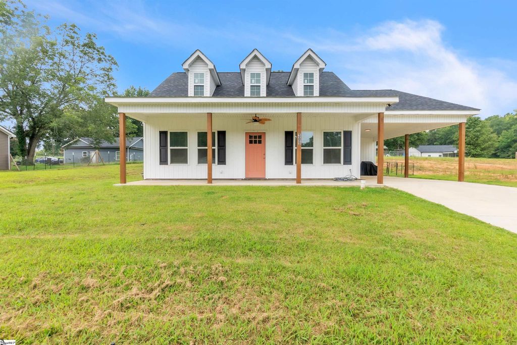 305 W Broad Street, Iva, SC 29655