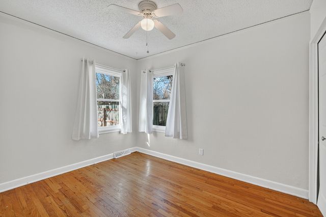 1506 64th Street, Windsor Heights, IA 50324