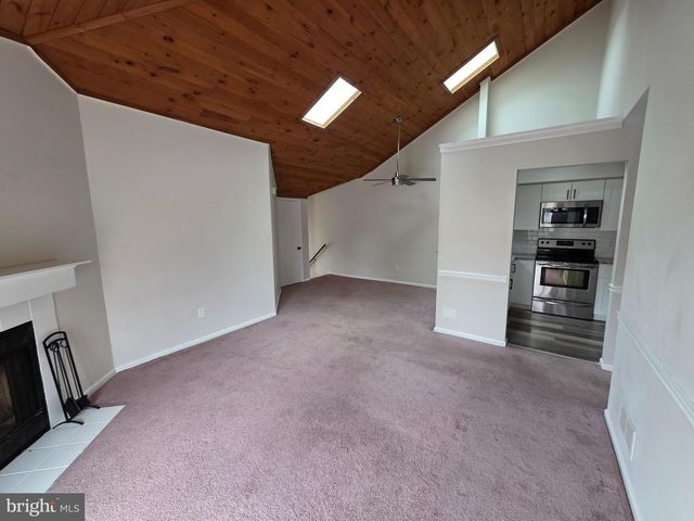 30 BROOKSIDE CT, Horsham, PA 19044