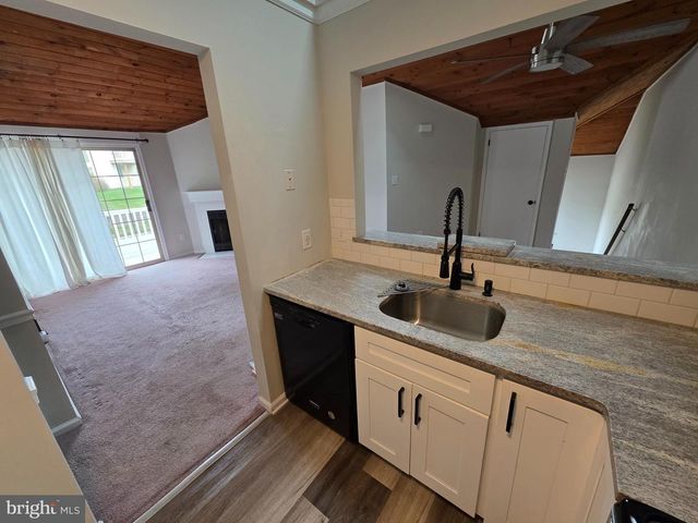 30 BROOKSIDE CT, Horsham, PA 19044