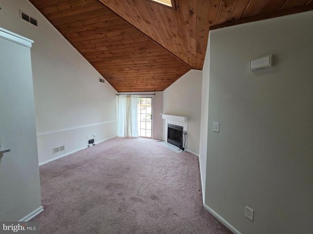 30 BROOKSIDE CT, Horsham, PA 19044