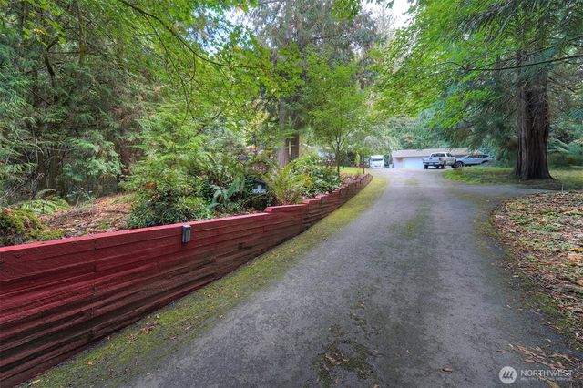 24028 Vinland Terrace NW, Poulsbo, WA 98370