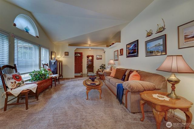 24028 Vinland Terrace NW, Poulsbo, WA 98370