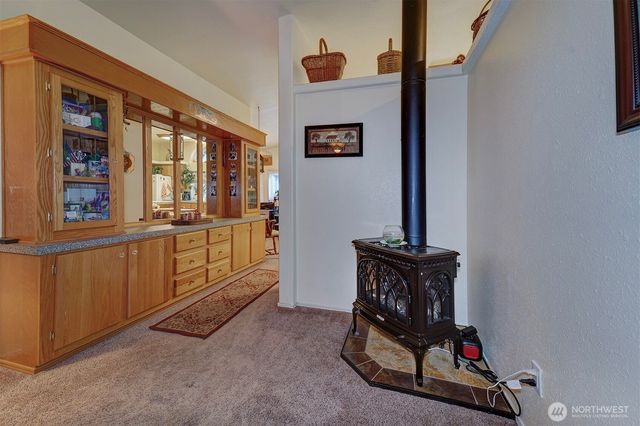 24028 Vinland Terrace NW, Poulsbo, WA 98370