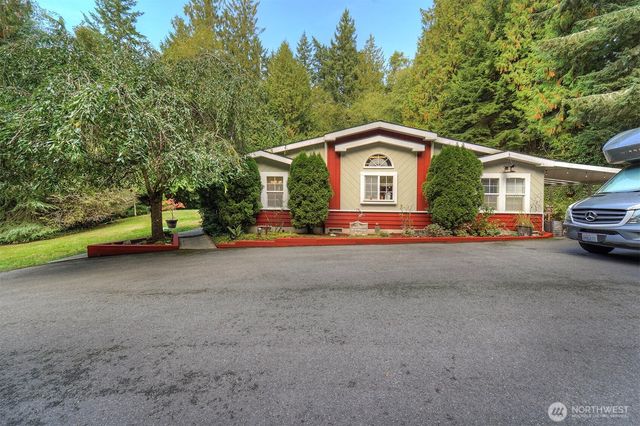 24028 Vinland Terrace NW, Poulsbo, WA 98370