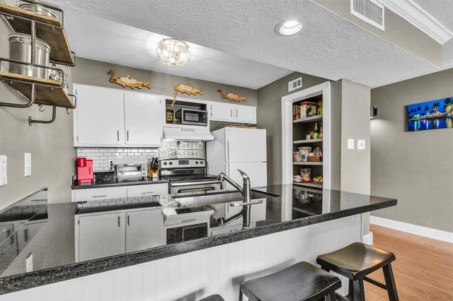 12500 Melville Drive 202A, Montgomery, TX 77356