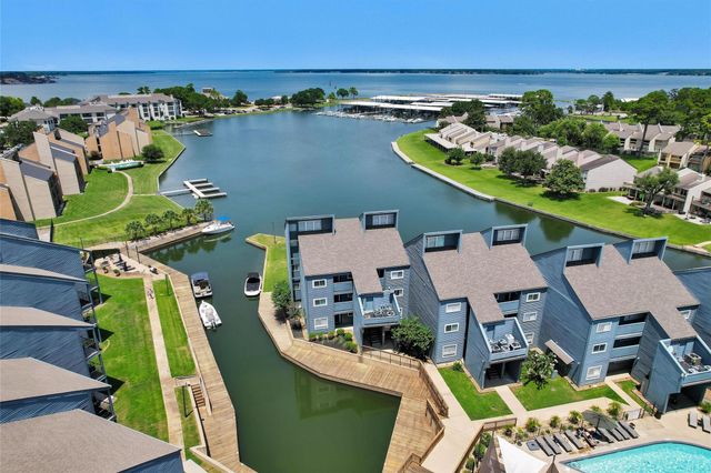 12500 Melville Drive 202A, Montgomery, TX 77356