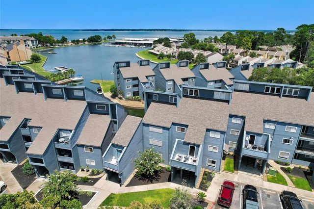 12500 Melville Drive 202A, Montgomery, TX 77356