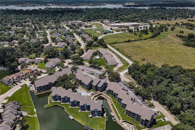 12500 Melville Drive 202A, Montgomery, TX 77356