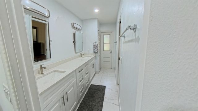 13484 Jonquil Court, Wellington, FL 33414
