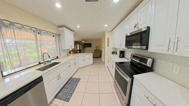 13484 Jonquil Court, Wellington, FL 33414