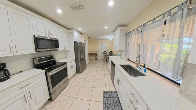 13484 Jonquil Court, Wellington, FL 33414