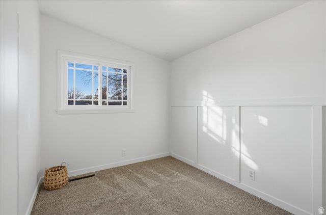 2100 W THECKSTON RD, Taylorsville, UT 84129