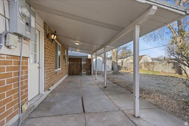 2100 W THECKSTON RD, Taylorsville, UT 84129