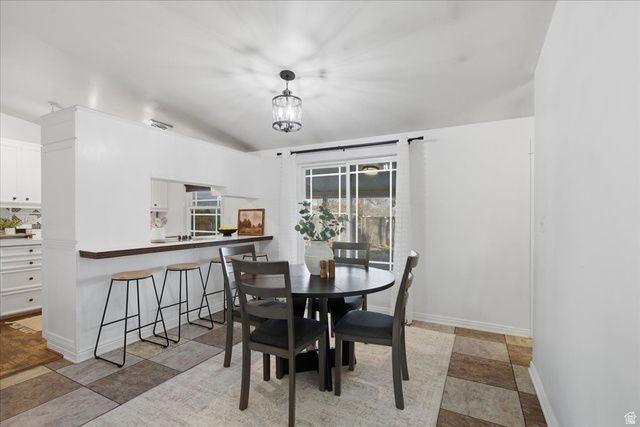 2100 W THECKSTON RD, Taylorsville, UT 84129