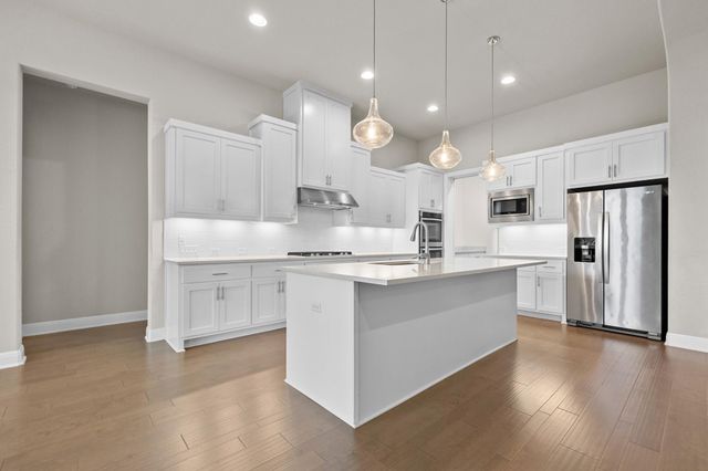 1511 Parke Bluff BND, Cedar Park, TX 78613