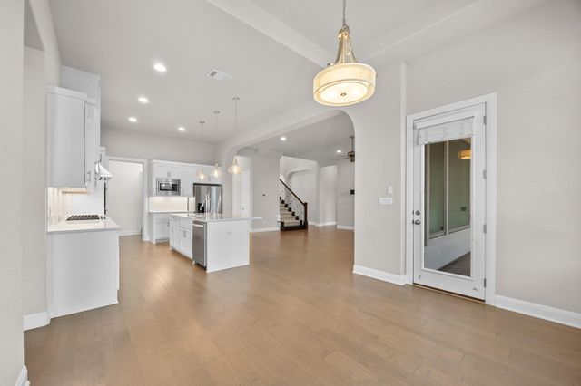 1511 Parke Bluff BND, Cedar Park, TX 78613