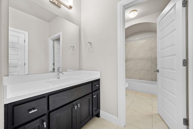 1511 Parke Bluff BND, Cedar Park, TX 78613