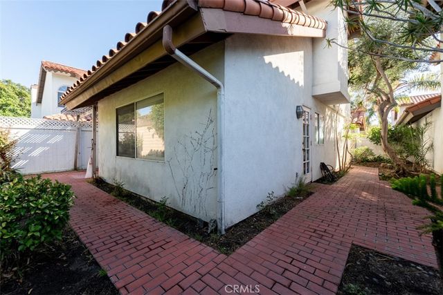 106 Del Gado Road, San Clemente, CA 92672