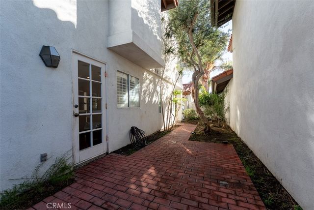 106 Del Gado Road, San Clemente, CA 92672