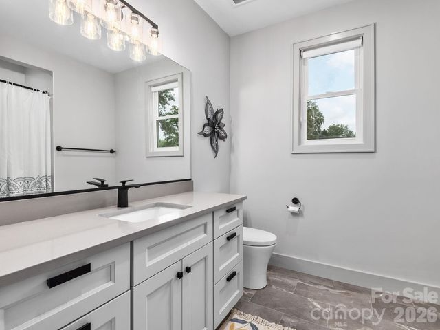 7 Copper Mill Court, Candler, NC 28715