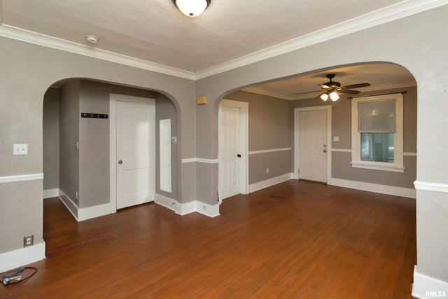 421 SHADOWAY Drive, East Peoria, IL 61611
